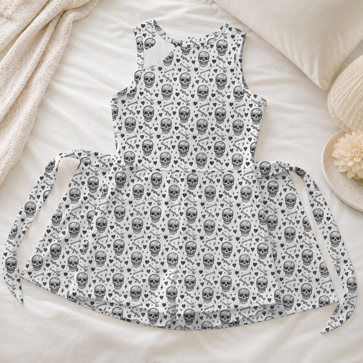 Gothic Skull Tennis Dress, Skull Bone Heart Pattern Activewear, Cute Spooky Halloween Matching Outfit
