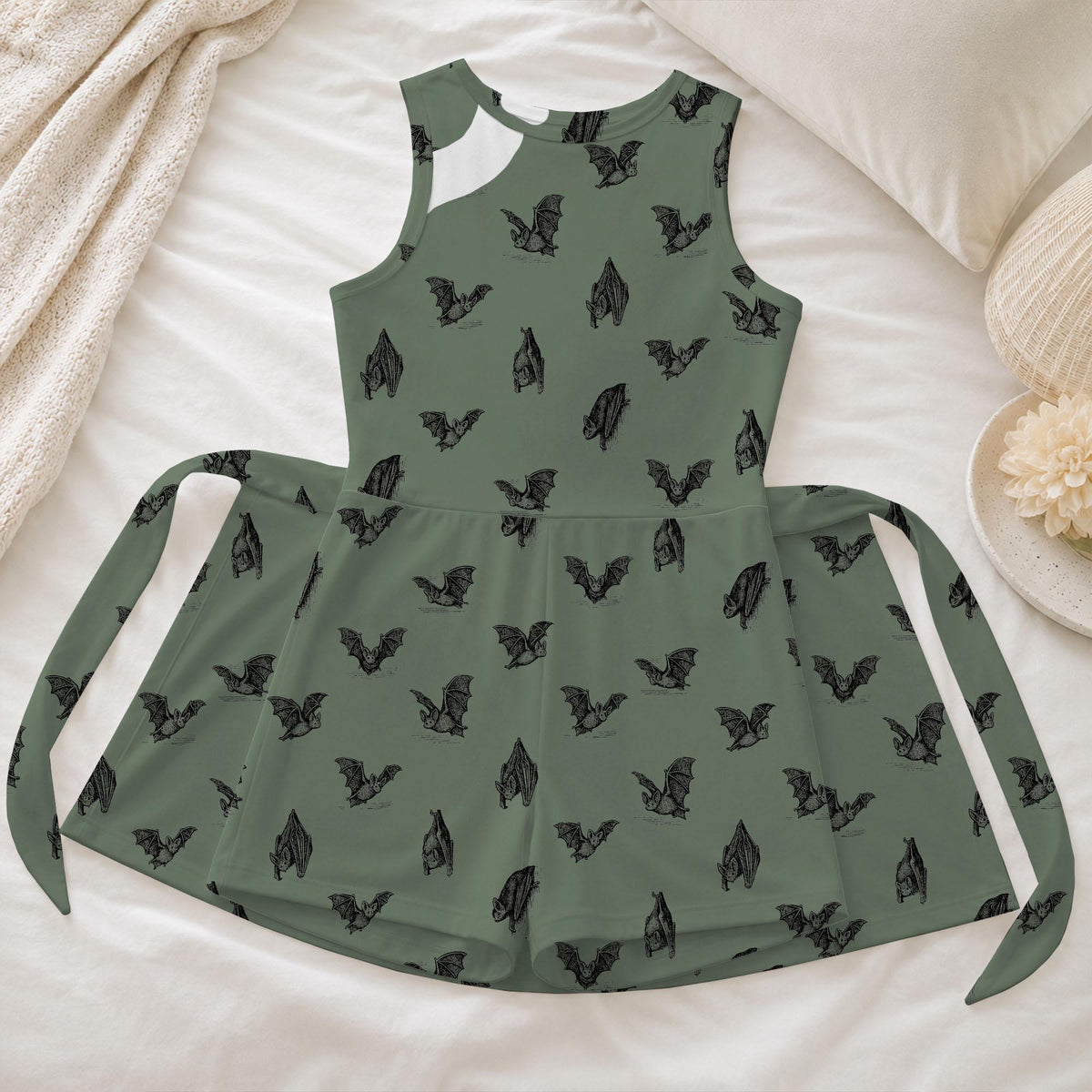 Halloween Bat Gothic Pattern Tennis Dress, Spooky Vintage Flying Bat Activewear
